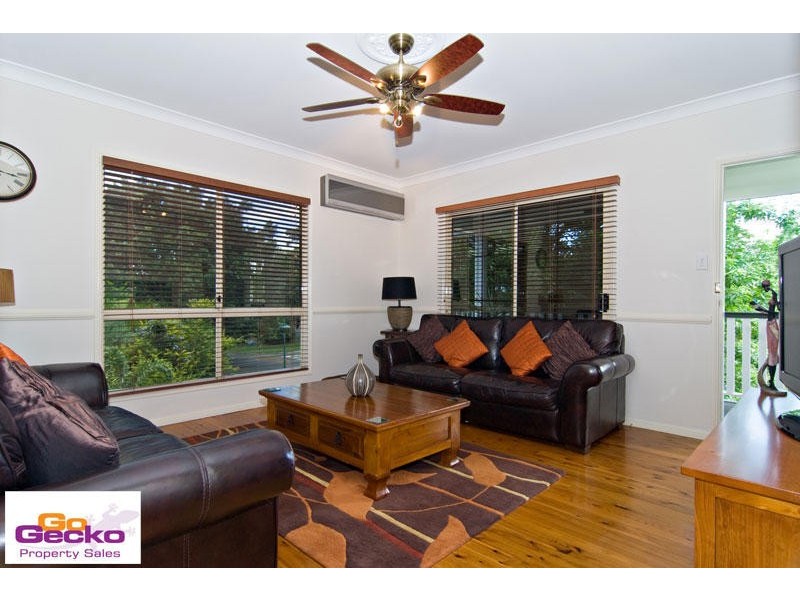 67 Saraband Drive, Eatons Hill QLD 4037