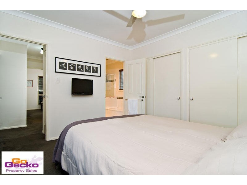 67 Saraband Drive, Eatons Hill QLD 4037