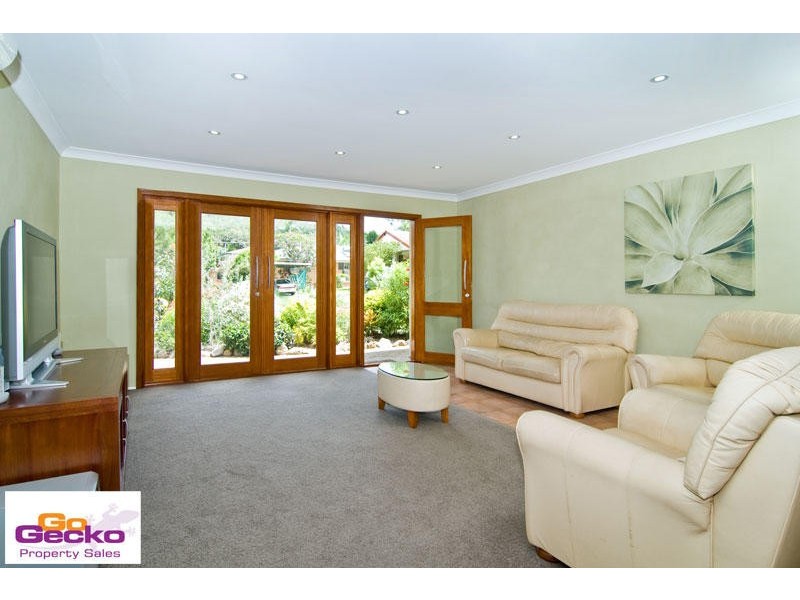 12 Naroo Street, The Gap QLD 4061