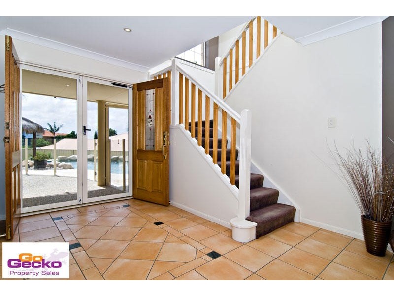 17 Sylvia Court, Eatons Hill QLD 4037