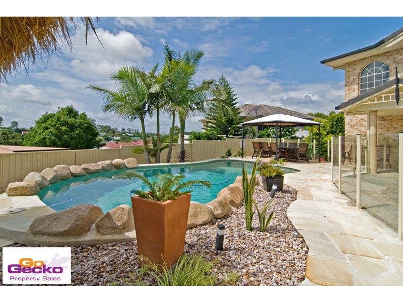 17 Sylvia Court, Eatons Hill QLD 4037