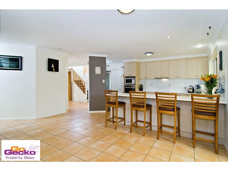 17 Sylvia Court, Eatons Hill QLD 4037