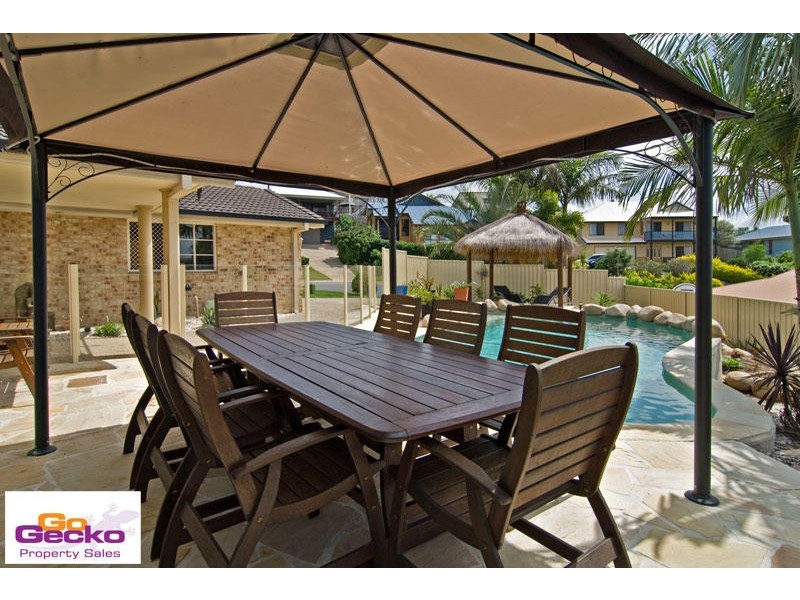 17 Sylvia Court, Eatons Hill QLD 4037