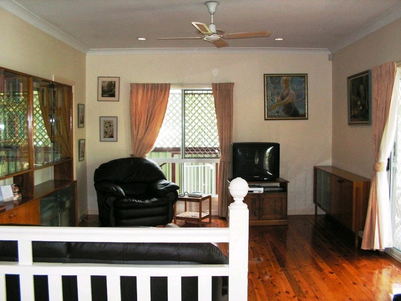 74 Tilquin Street, The Gap QLD 4061