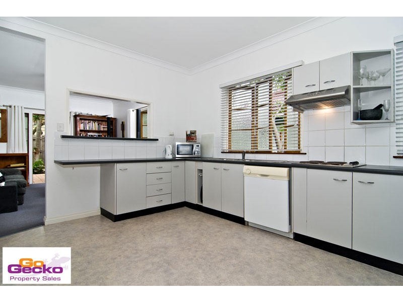 80 Glen Retreat Road, Mitchelton QLD 4053