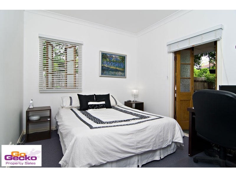 80 Glen Retreat Road, Mitchelton QLD 4053