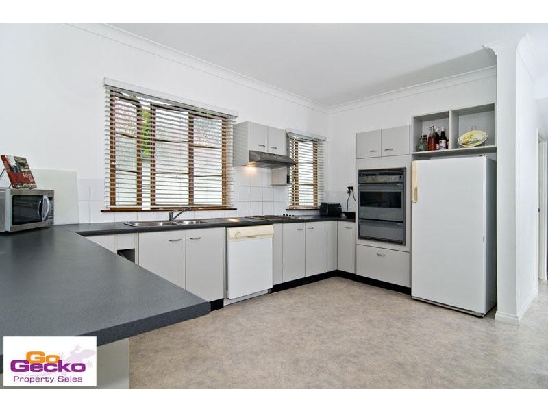 80 Glen Retreat Road, Mitchelton QLD 4053