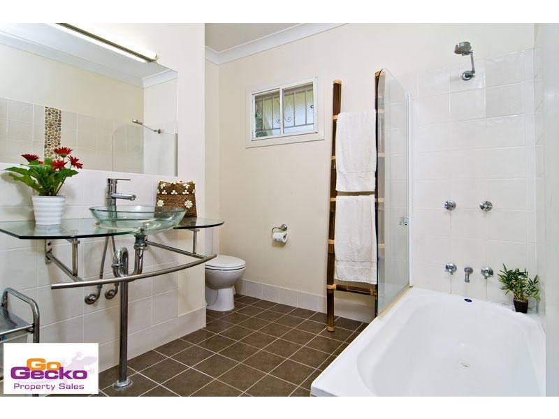 20 Bromar Street, The Gap QLD 4061