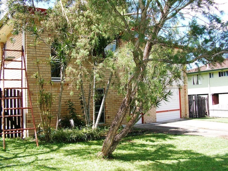 12 Craigmore Street, The Gap QLD 4061