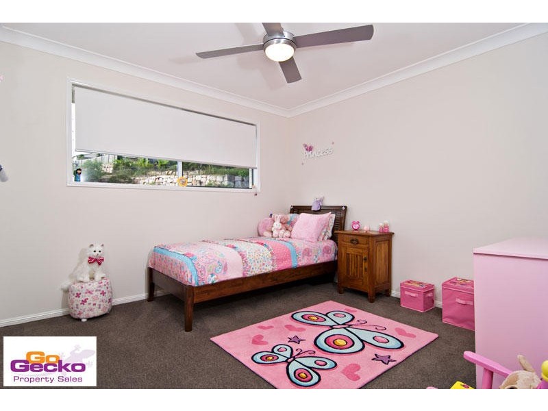 3 Trevor Place, Cashmere QLD 4500