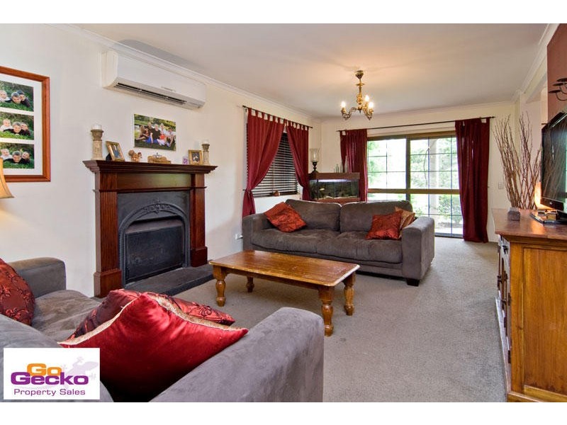 5 Ingrid Street, Samford QLD 4520