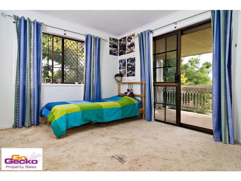 5 Ingrid Street, Samford QLD 4520