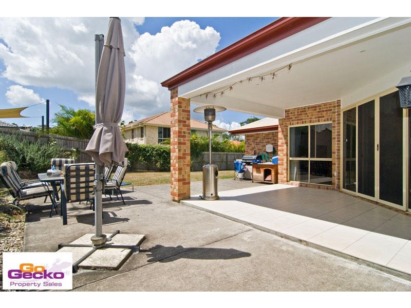 4 Starina Court, Eatons Hill QLD 4037