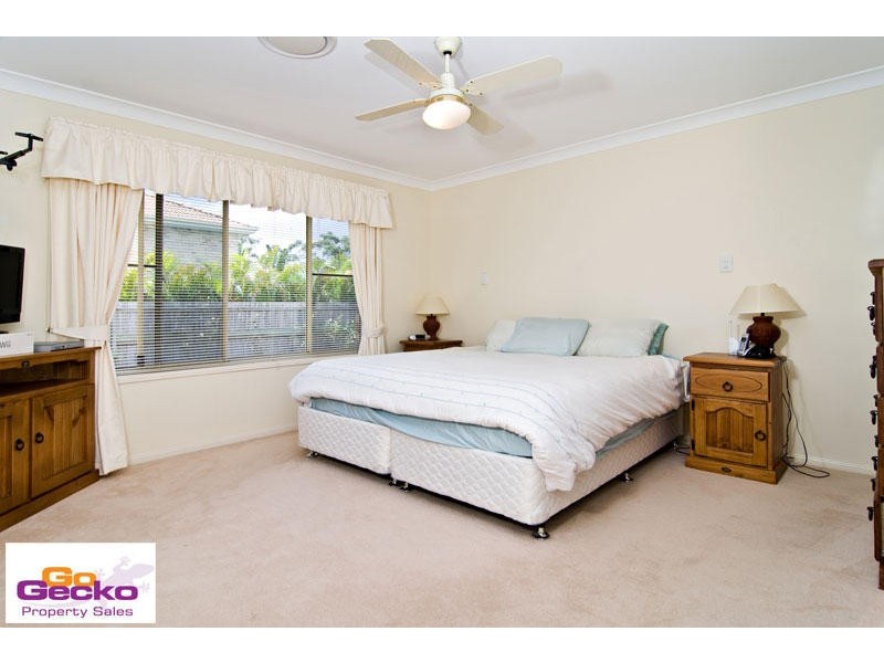 4 Starina Court, Eatons Hill QLD 4037
