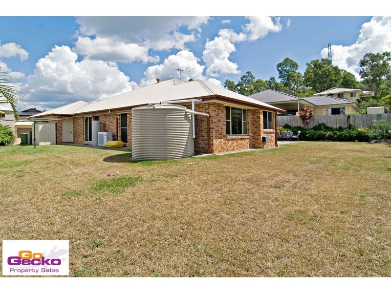 4 Starina Court, Eatons Hill QLD 4037