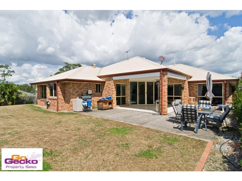 4 Starina Court, Eatons Hill QLD 4037