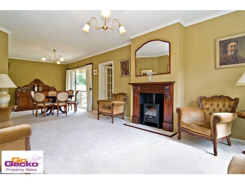 4 Riverine Court, Samford QLD 4520