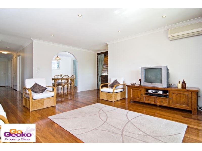 7 Sussex Drive, Albany Creek QLD 4035