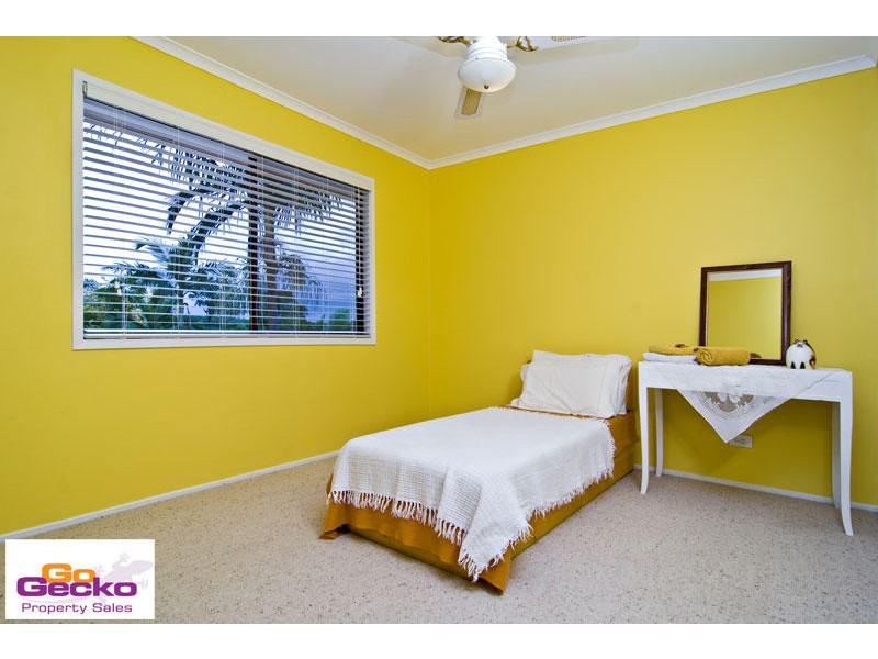 30 Pegasus Avenue, Eatons Hill QLD 4037