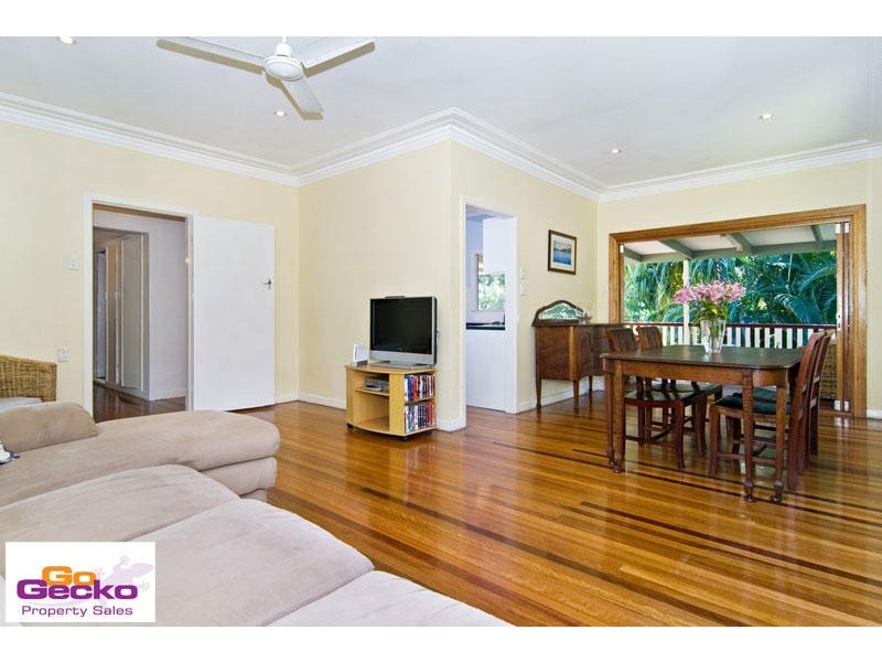 3 Baileys Road, Ashgrove QLD 4060