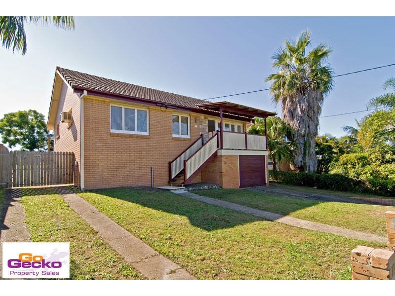 44 Yanderra Avenue, Arana Hills QLD 4054