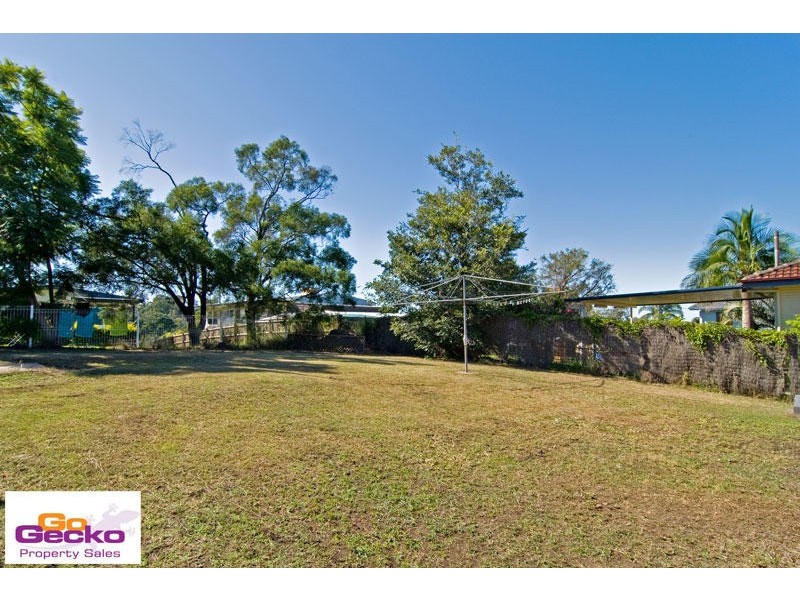 44 Yanderra Avenue, Arana Hills QLD 4054