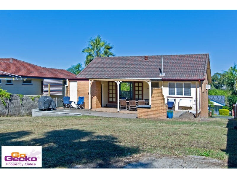 44 Yanderra Avenue, Arana Hills QLD 4054