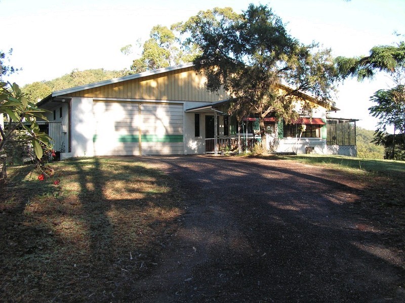 240 Mclean Road South, Samford QLD 4520
