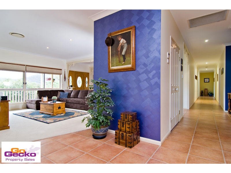 1 Bellwood Court, Samford QLD 4520