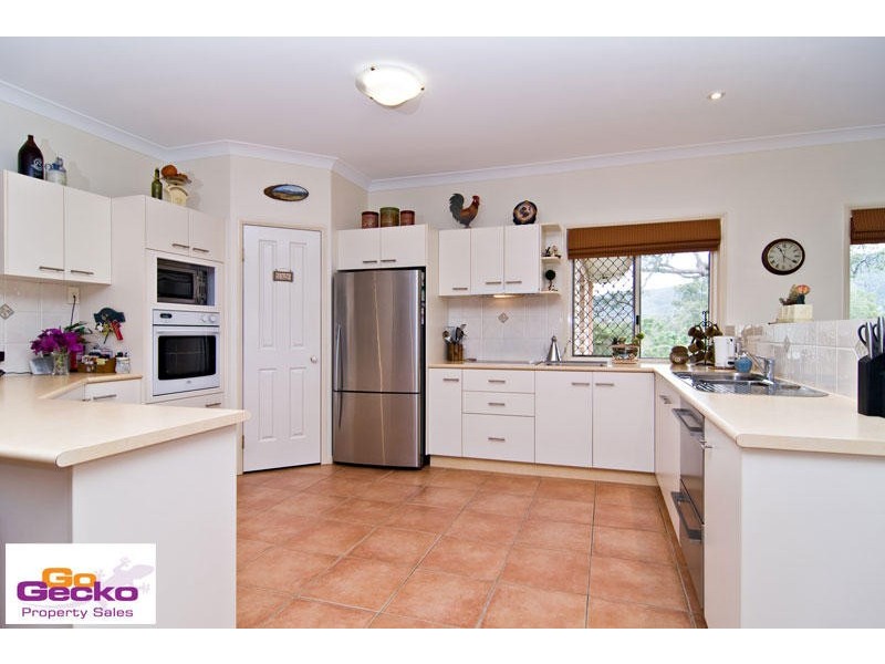 1 Bellwood Court, Samford QLD 4520