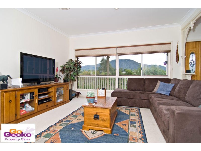 1 Bellwood Court, Samford QLD 4520