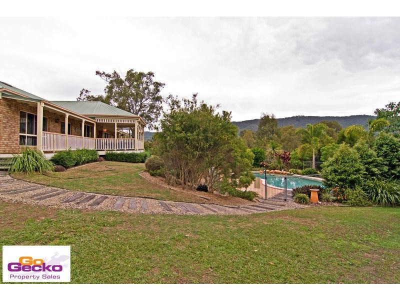 1 Bellwood Court, Samford QLD 4520