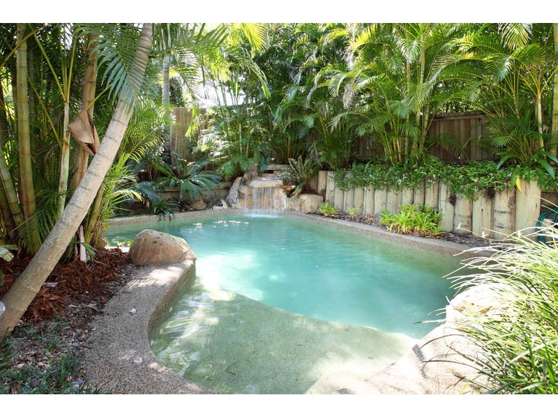 60 Tanager Street, Albany Creek QLD 4035