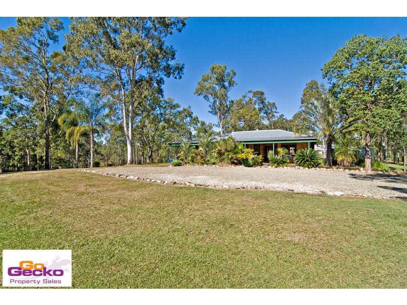 4 Starlight Court, Samford QLD 4520