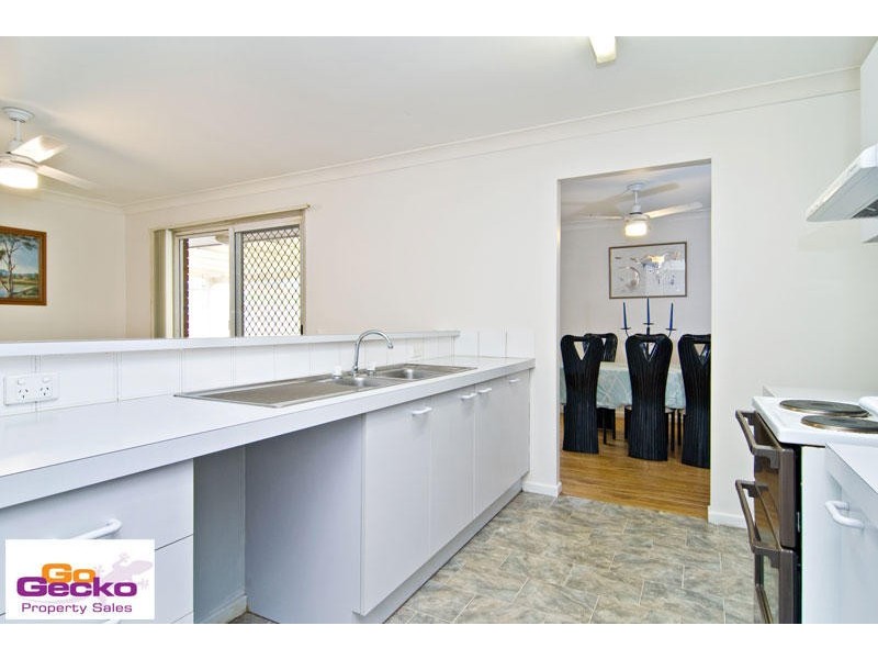 26 Monash Place, Ferny Grove QLD 4055