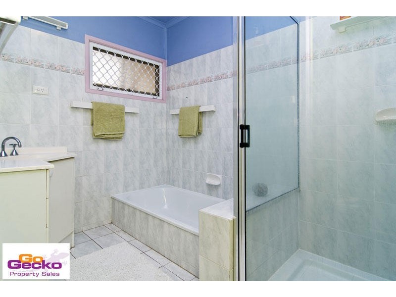 29 McAdam Street, Everton Park QLD 4053