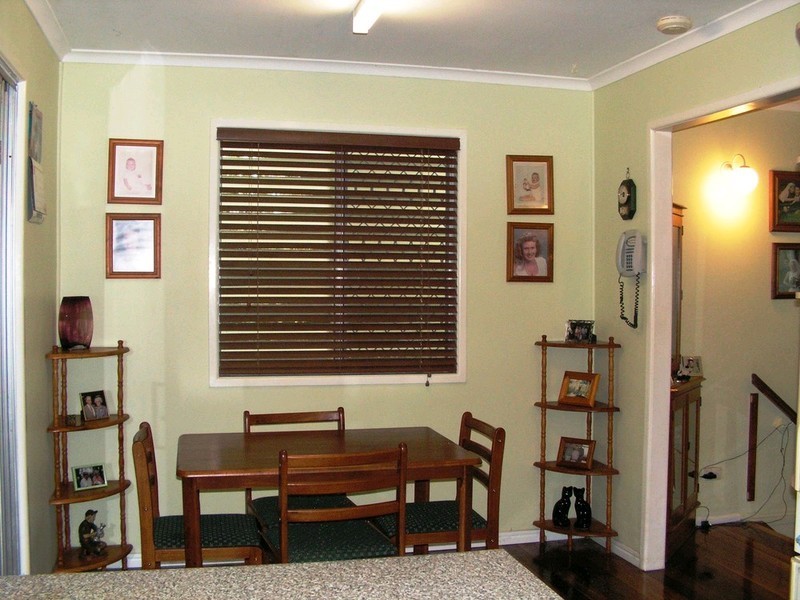 6 Wingara Grove, Ferny Hills QLD 4055