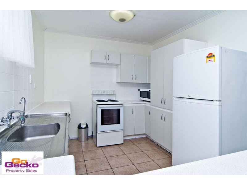 16 Bundar Crescent, Ferny Hills QLD 4055