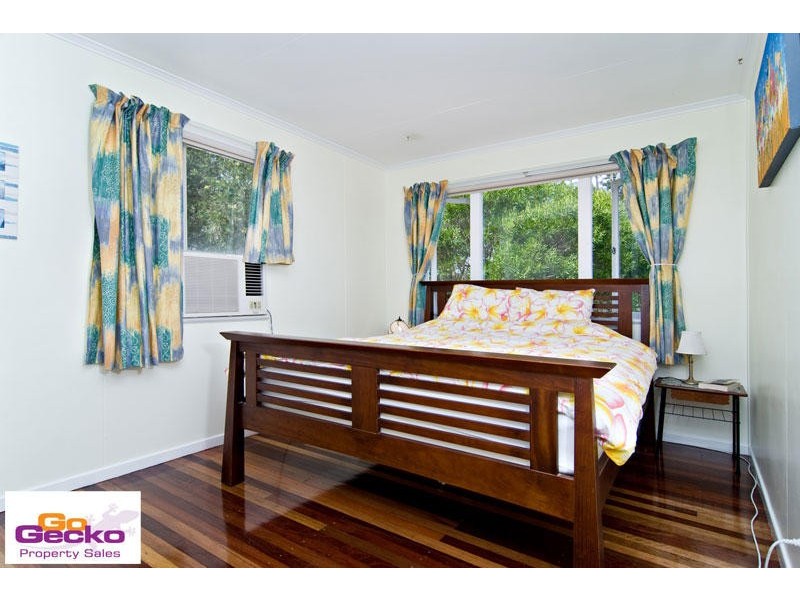 16 Bundar Crescent, Ferny Hills QLD 4055