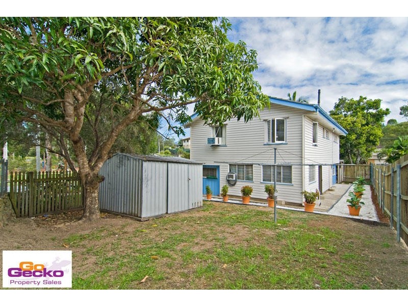 16 Bundar Crescent, Ferny Hills QLD 4055