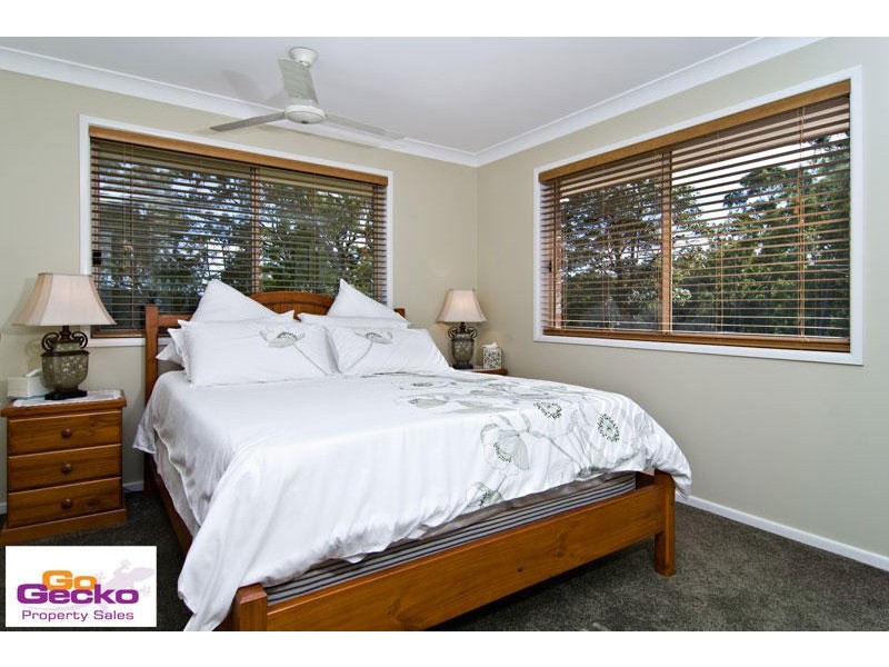 32 Cedardell Court, Samford QLD 4520