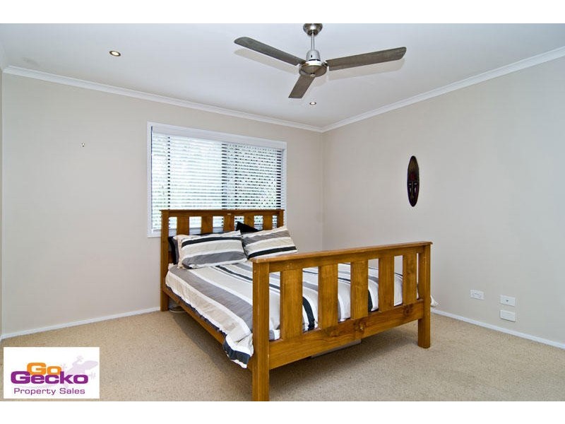 2 Ekland Court, Mcdowall QLD 4053