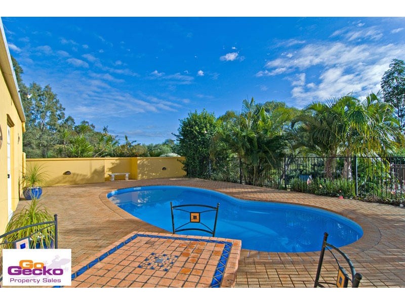 7 Rinn Avenue, Bunya QLD 4055