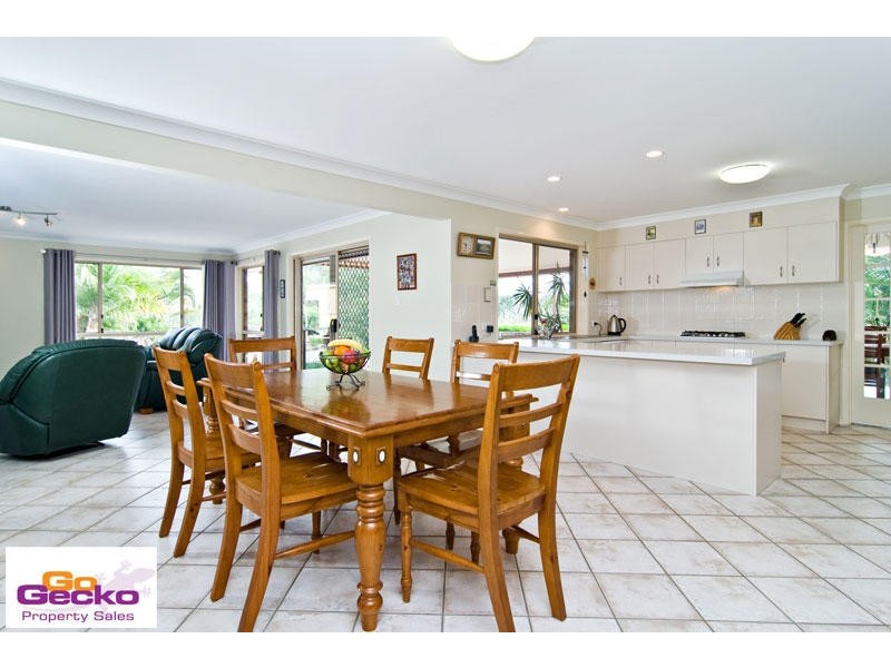 7 Rinn Avenue, Bunya QLD 4055