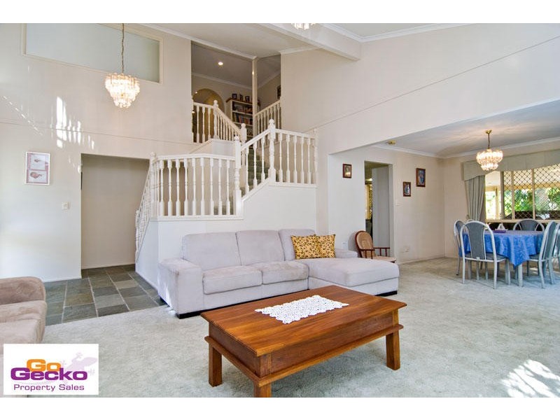 40 Allamanda Crescent, Albany Creek QLD 4035