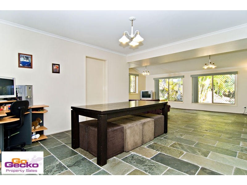 40 Allamanda Crescent, Albany Creek QLD 4035