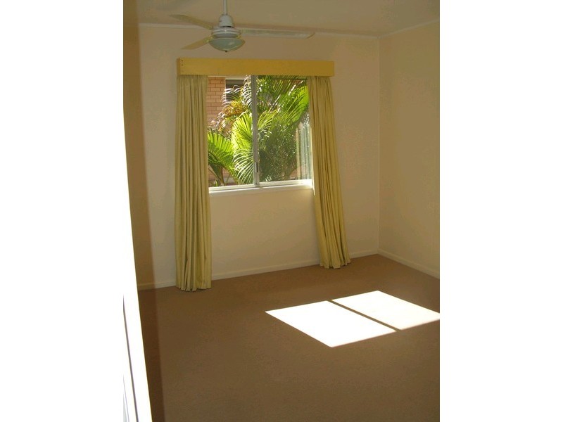 32 Dunbil Avenue, Ferny Hills QLD 4055