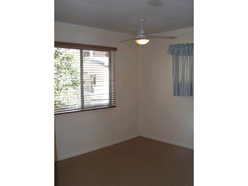 32 Dunbil Avenue, Ferny Hills QLD 4055