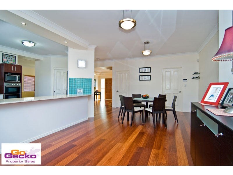 40 Tivoli Place, Ferny Grove QLD 4055