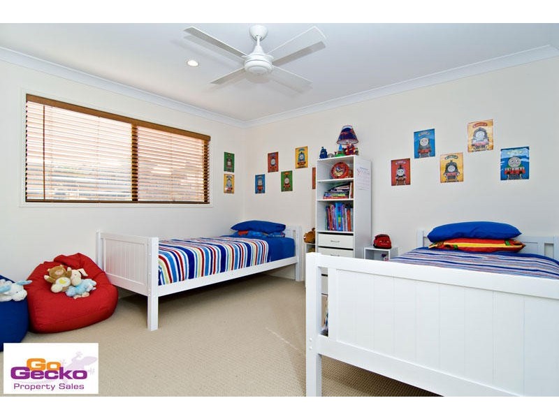 40 Tivoli Place, Ferny Grove QLD 4055